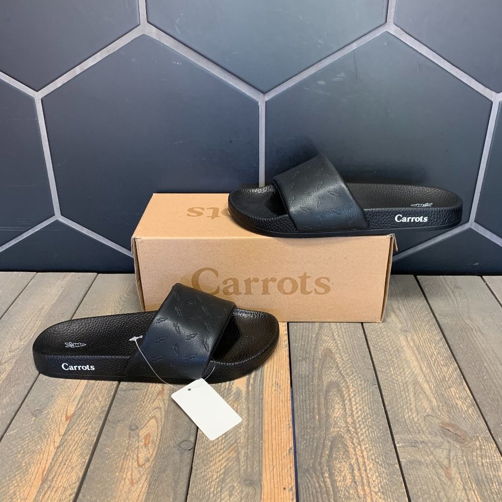 *New W/Box Men Carrots Anwar Black Embossed Sandals Slides Slip On Summer Casual
